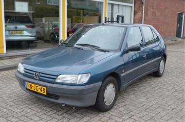 1.4 XN NL-Auto / Rijden of voor onderdelen