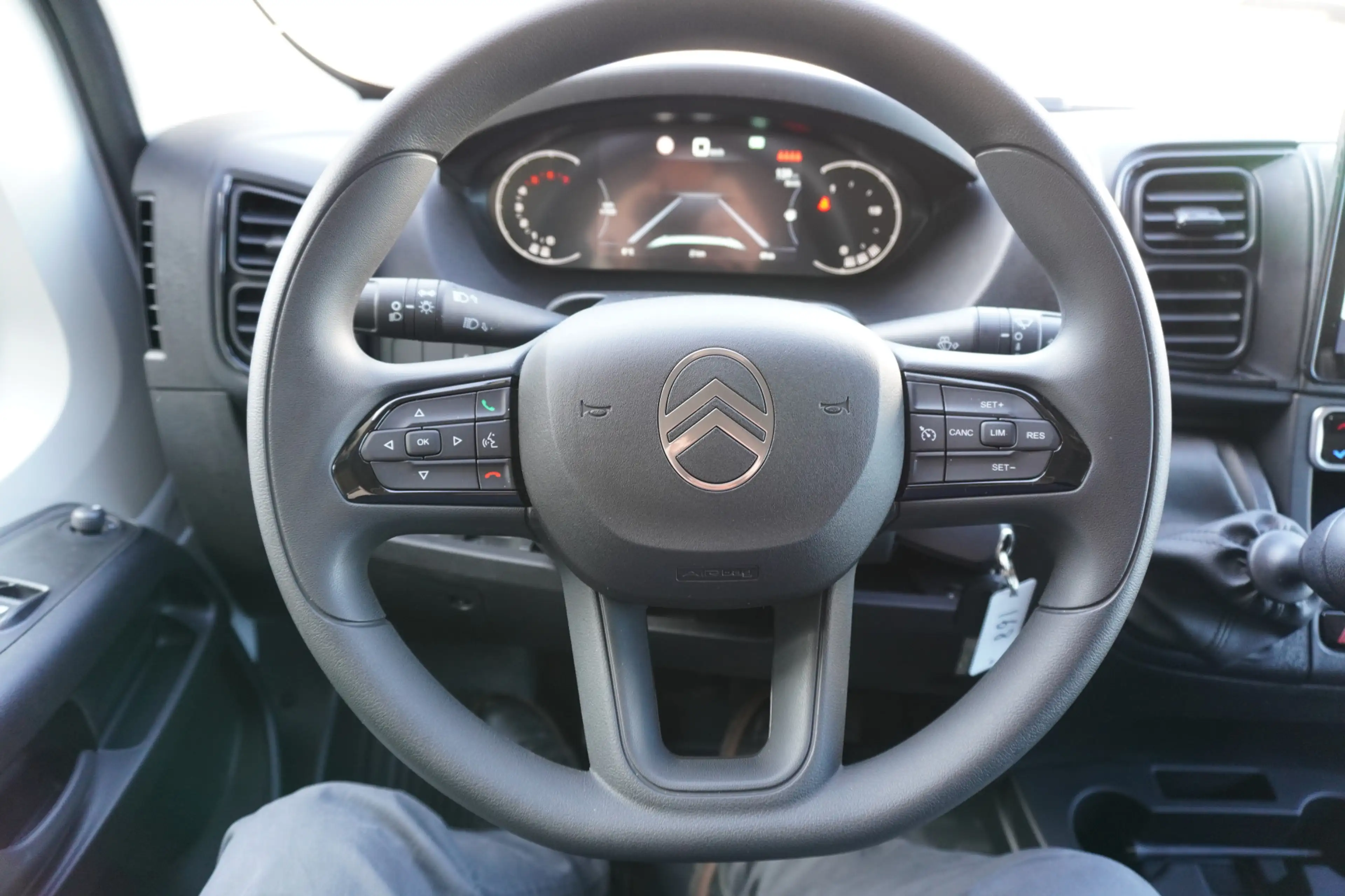 Citroen Jumper Pick-up Dubbelcabine 2.2 BlueHDi 140PK L4 3.5t Hea — photo 15