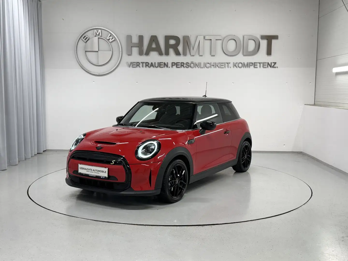 MINI Cooper SE Rot - 1