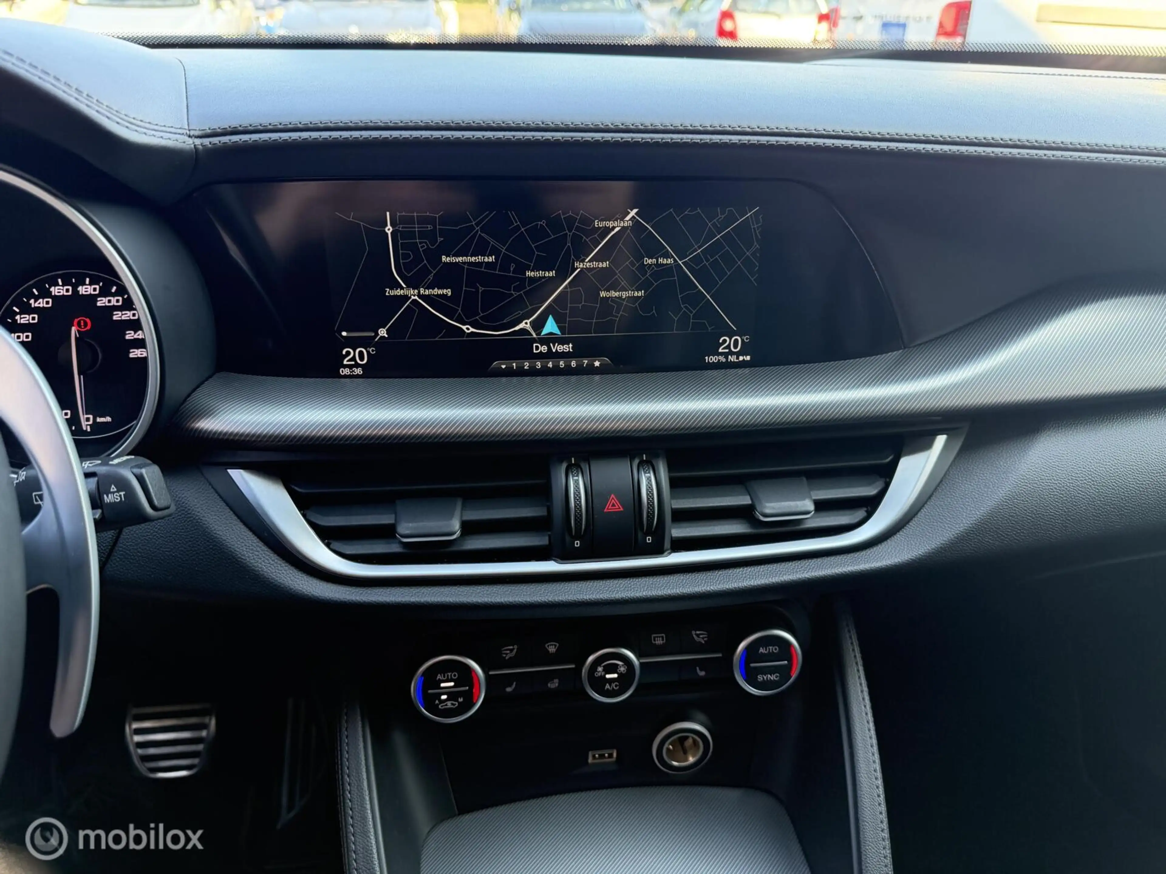 Alfa Romeo Stelvio 2.0 T AWD Super LEDER*PANO-DAK*ACC*CAMERA* — photo 12