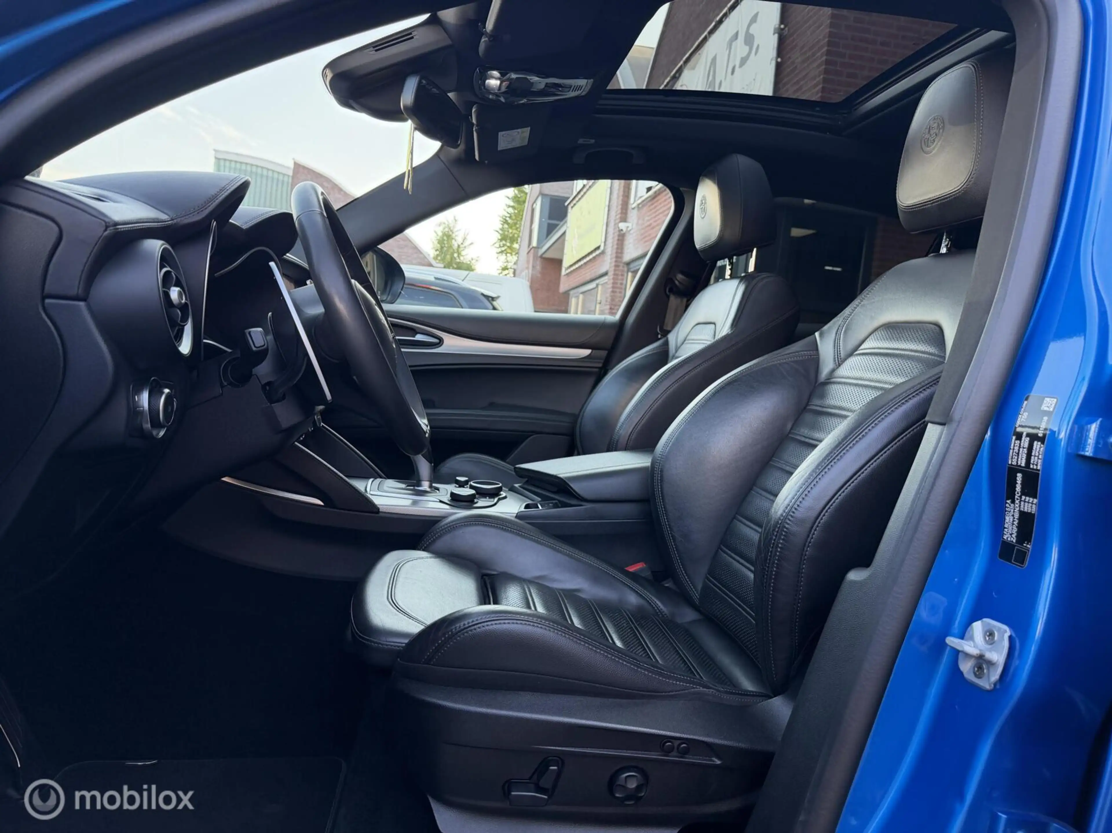 Alfa Romeo Stelvio 2.0 T AWD Super LEDER*PANO-DAK*ACC*CAMERA* — photo 8
