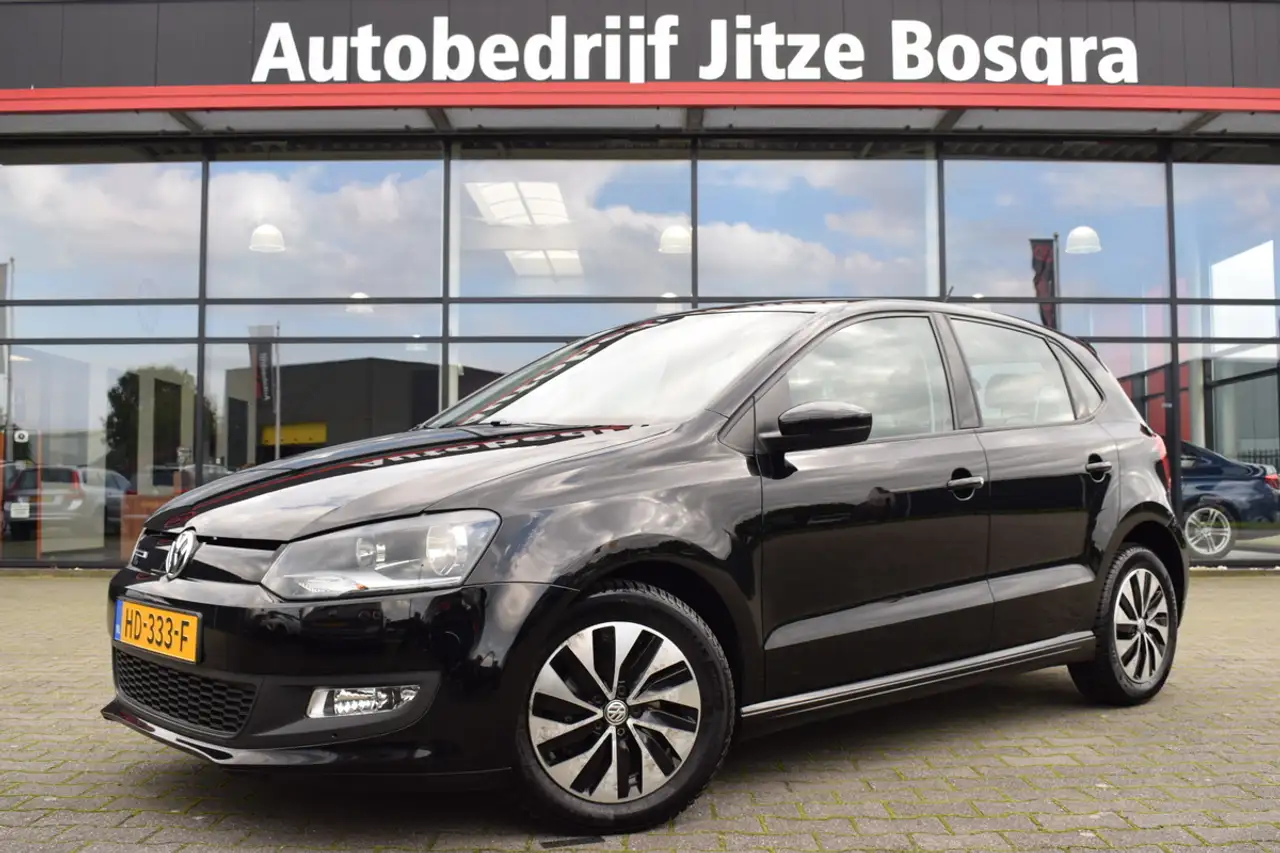 Volkswagen Polo 1.0 TSI BlueMotion Airco | Carplay | 15 Inch LMV | — photo 1 of 31