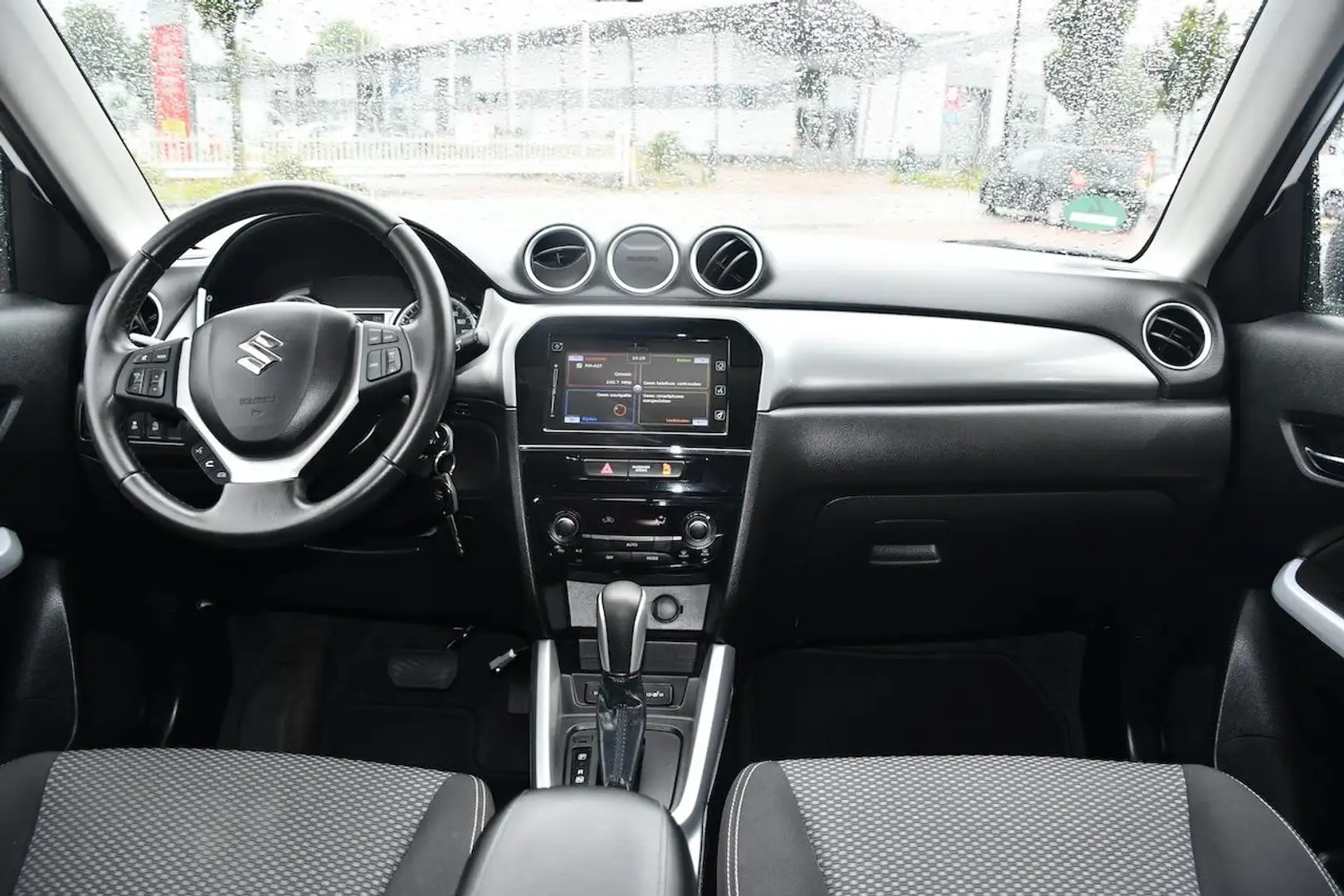 Suzuki Vitara 1.6 Exclusive AUT|Clima|Cruis|Navi|CAM|DealerOH Bianco - 2