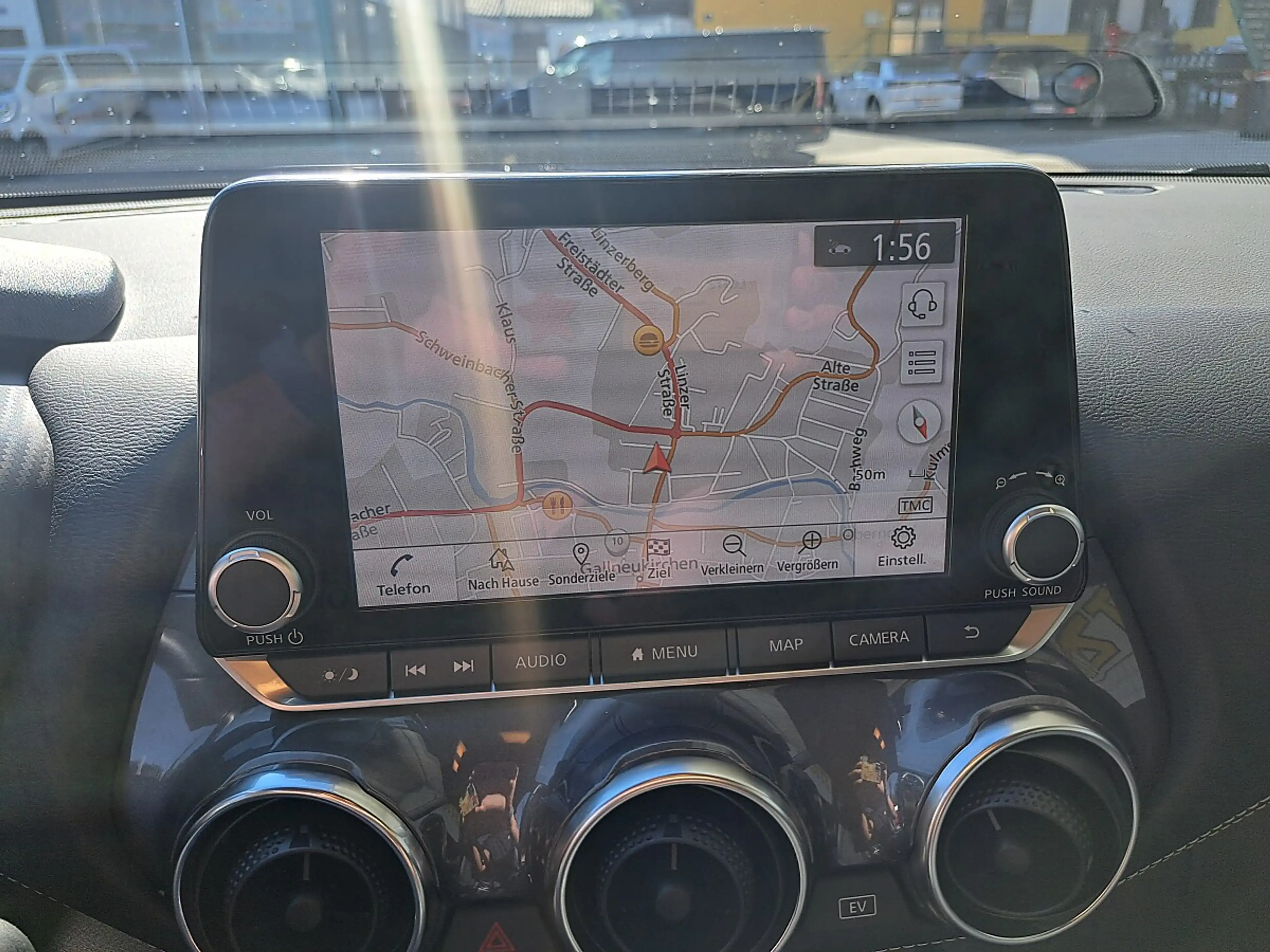Nissan Juke 1,6 Hybrid N-Connecta 4AMT Aut. — photo 18