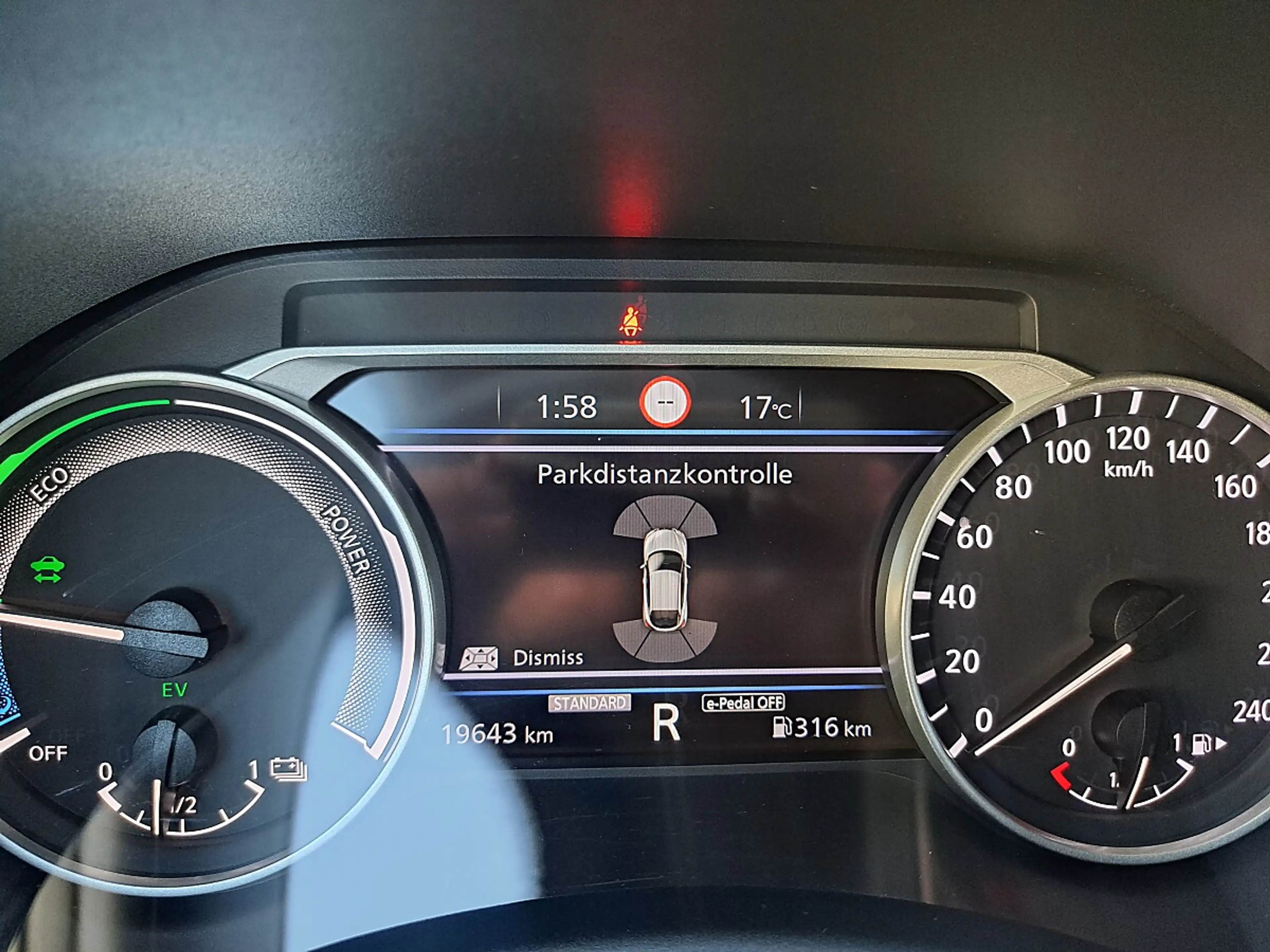 Nissan Juke 1,6 Hybrid N-Connecta 4AMT Aut. — photo 25