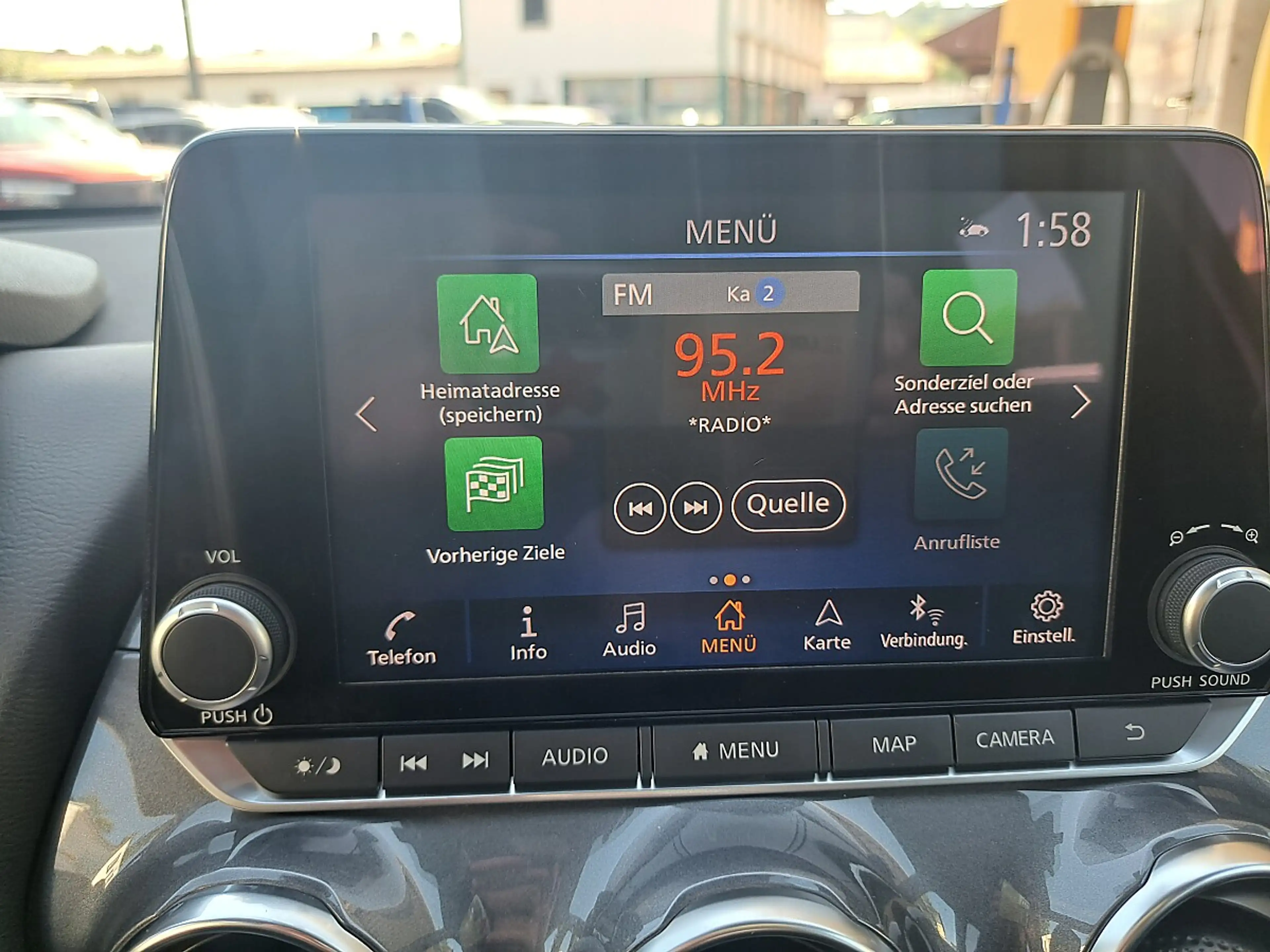 Nissan Juke 1,6 Hybrid N-Connecta 4AMT Aut. — photo 27