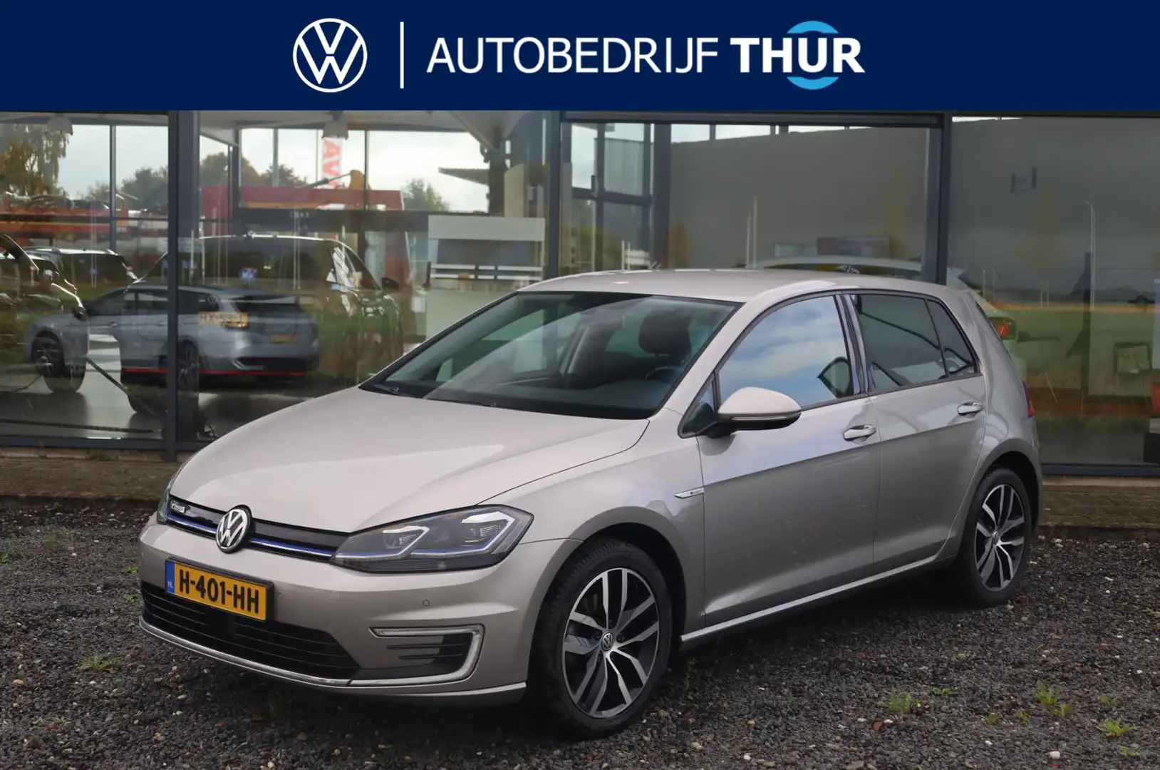 Volkswagen e-Golf E-DITION E Golf, volledig electrisch, 17" LMV Madr Gris - 1