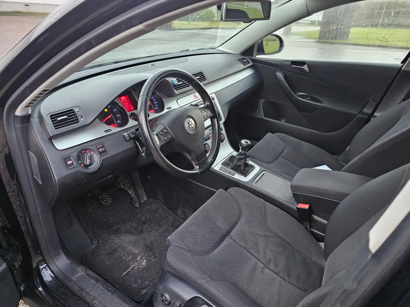 Volkswagen Passat Variant 1.8 TFSI Comfortline *apk:08-2026* Schwarz - 2