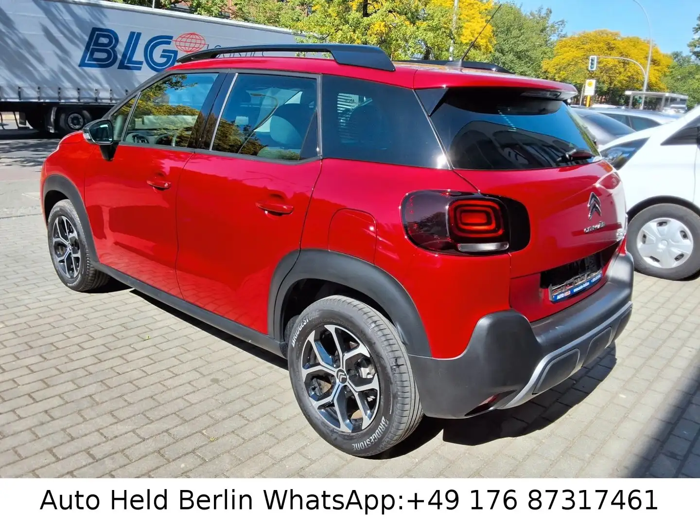 Citroen C3 Aircross Shine Rot - 2