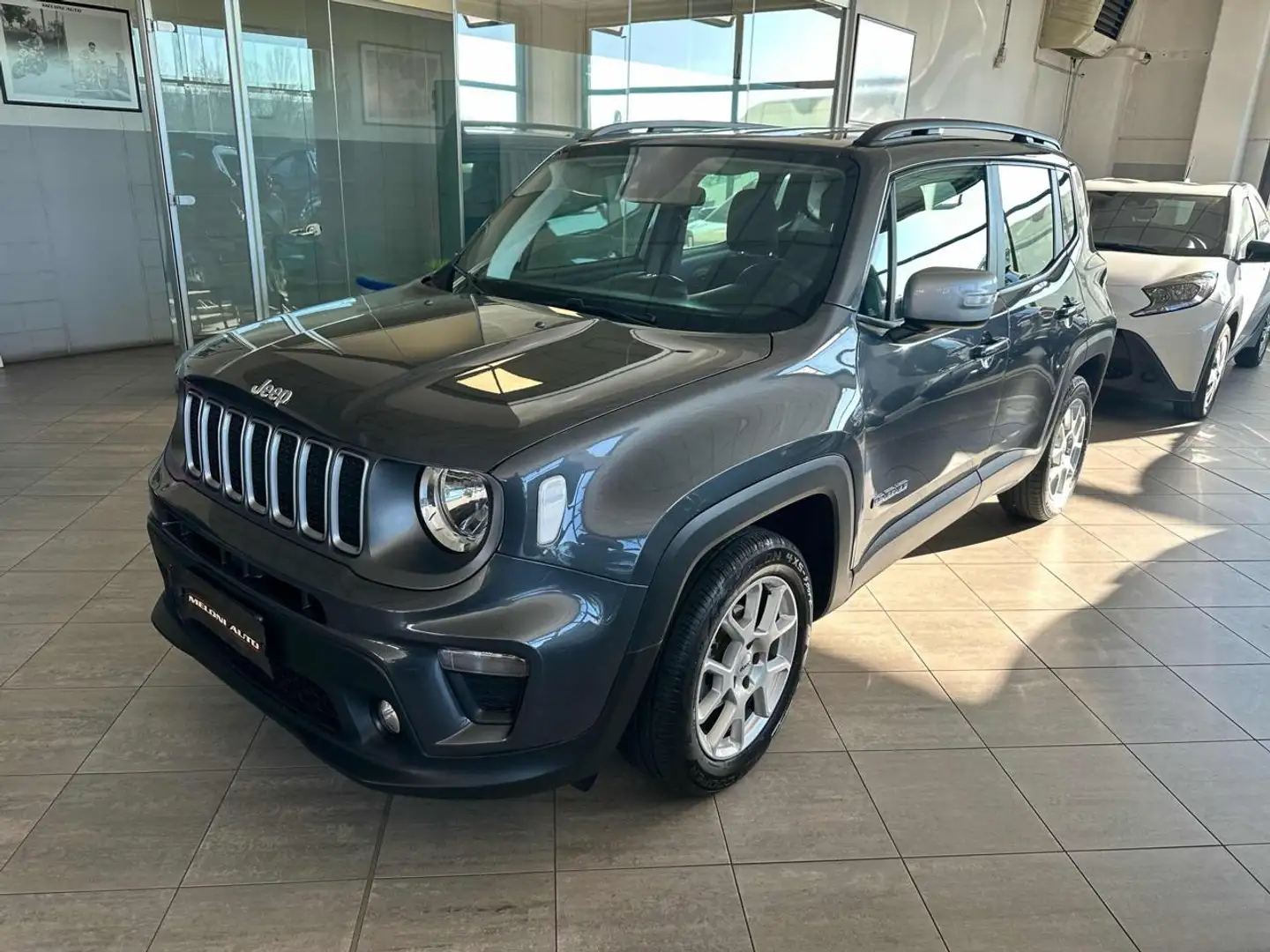 Jeep Renegade 1.0 T3 Limited Grijs - 1