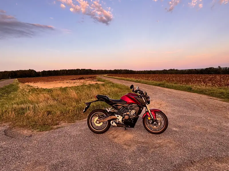 Honda CBR 125 R - foto 3
