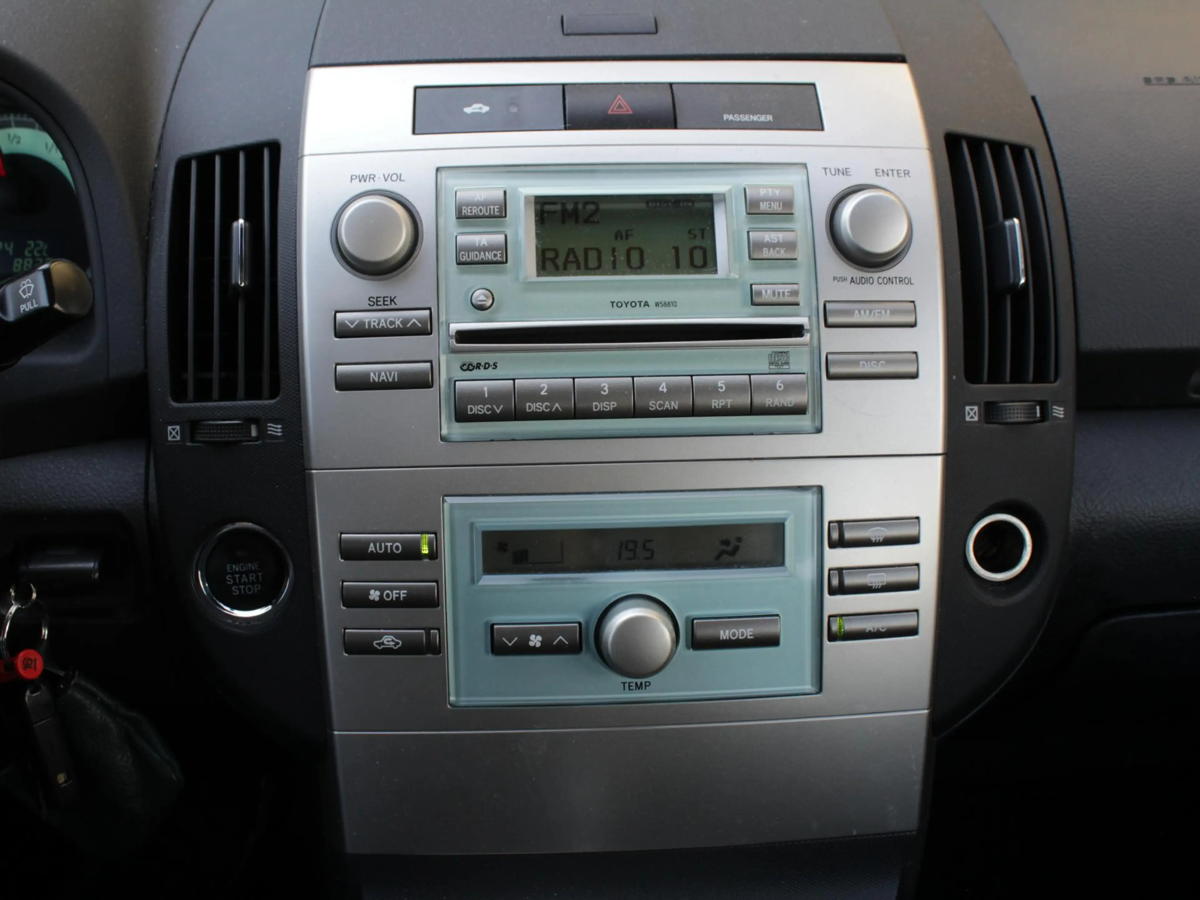 Toyota Corolla Verso 1.8 VVT-i Terra 7p. | Automaat | Park sens V+A — photo 6