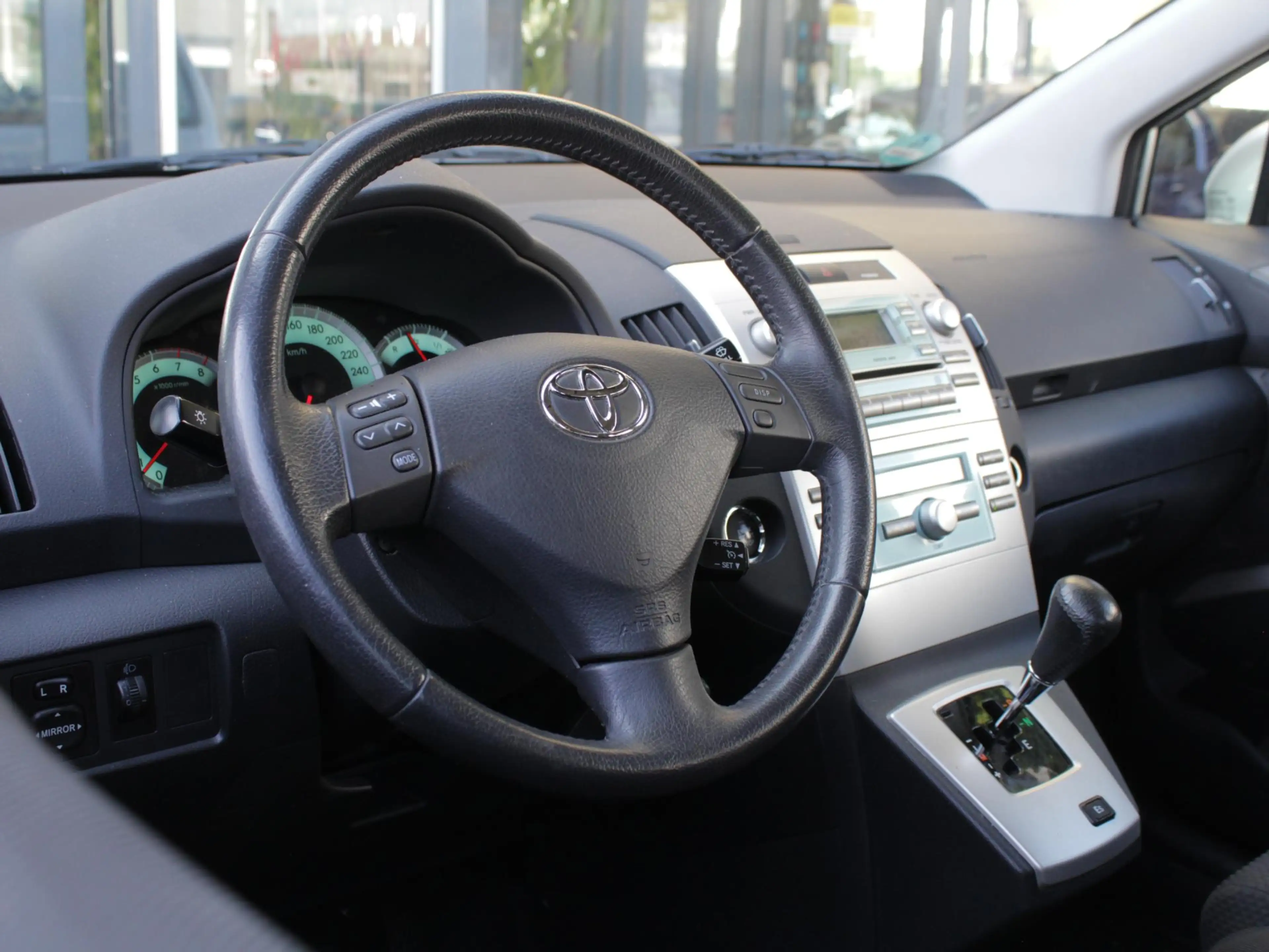 Toyota Corolla Verso 1.8 VVT-i Terra 7p. | Automaat | Park sens V+A — photo 11