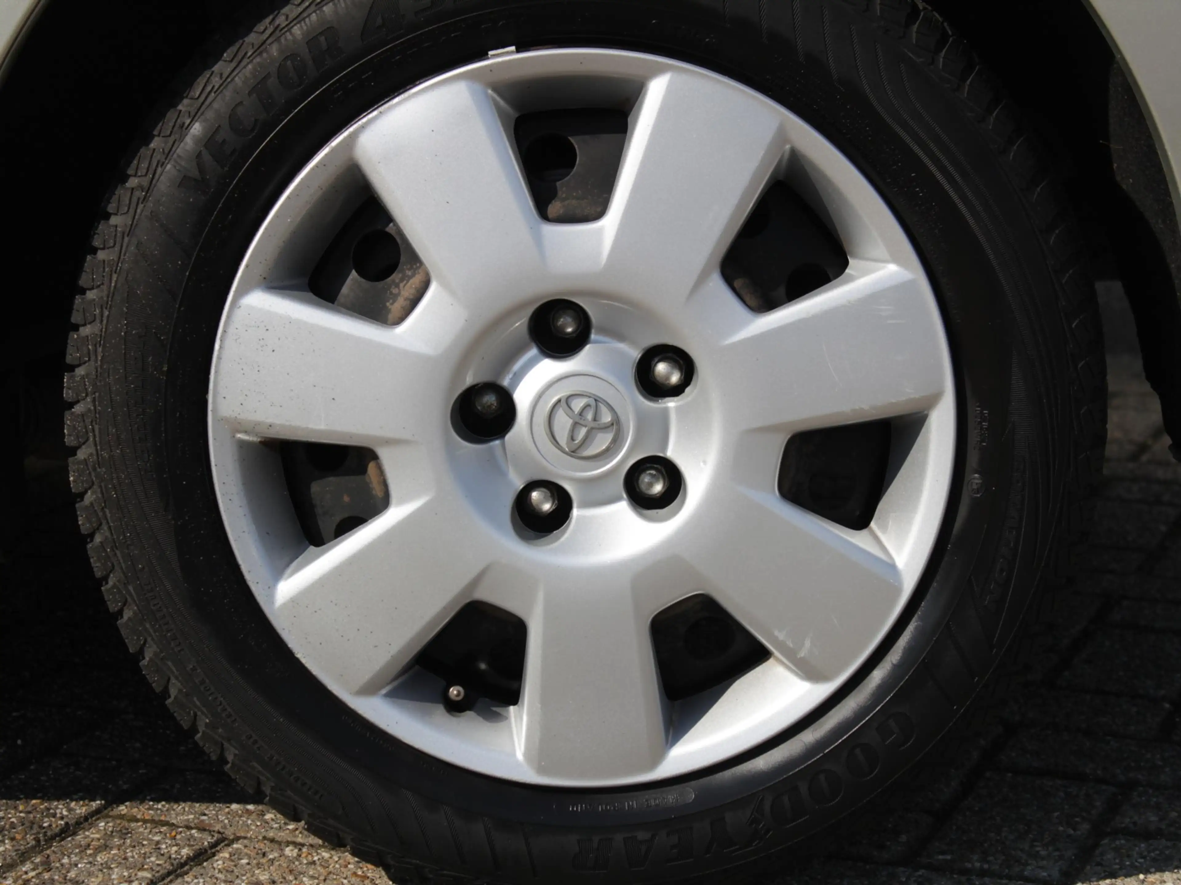Toyota Corolla Verso 1.8 VVT-i Terra 7p. | Automaat | Park sens V+A — photo 14