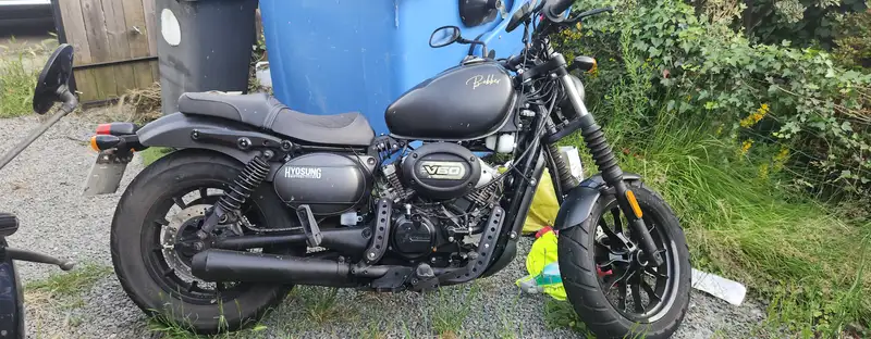 Hyosung GV 125 - foto 3