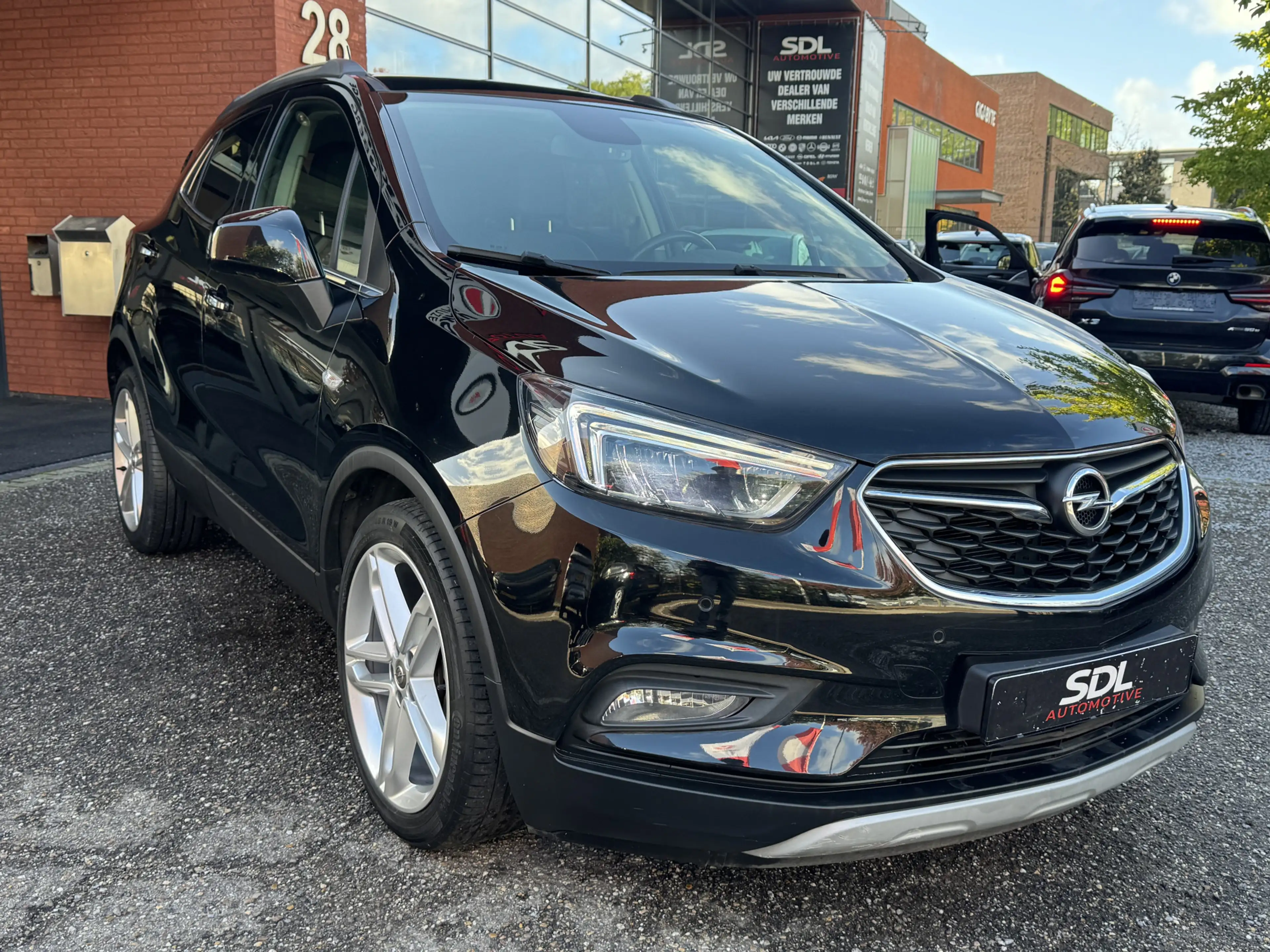 Opel Mokka X 1.4 Turbo Innovation // NAVI // CAMERA // CRUISE / — photo 3