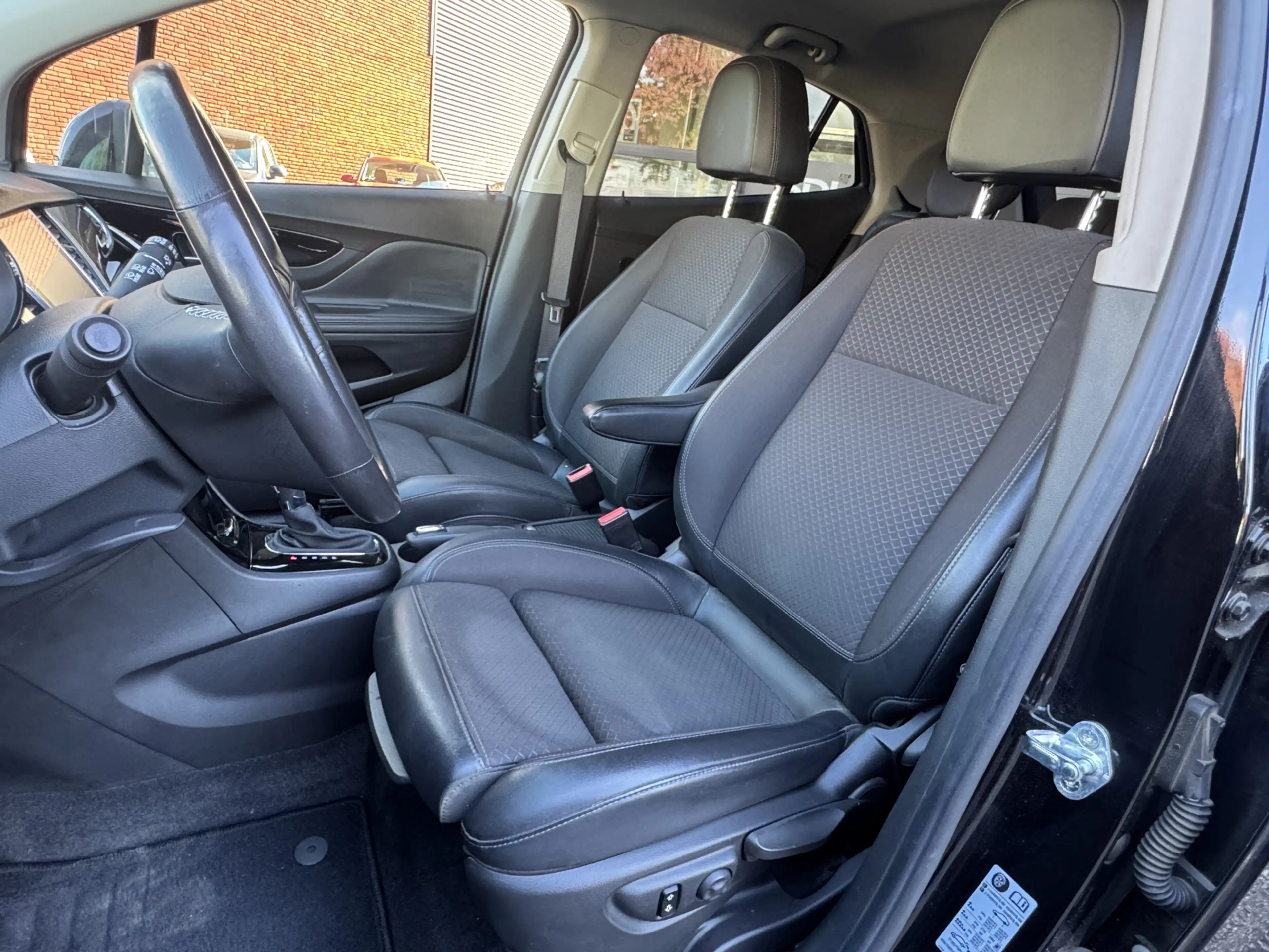 Opel Mokka X 1.4 Turbo Innovation // NAVI // CAMERA // CRUISE / — photo 11