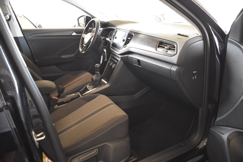 Volkswagen T-Roc 1.0 TSI Style Navi ACC PDC Winterpaket — photo 13