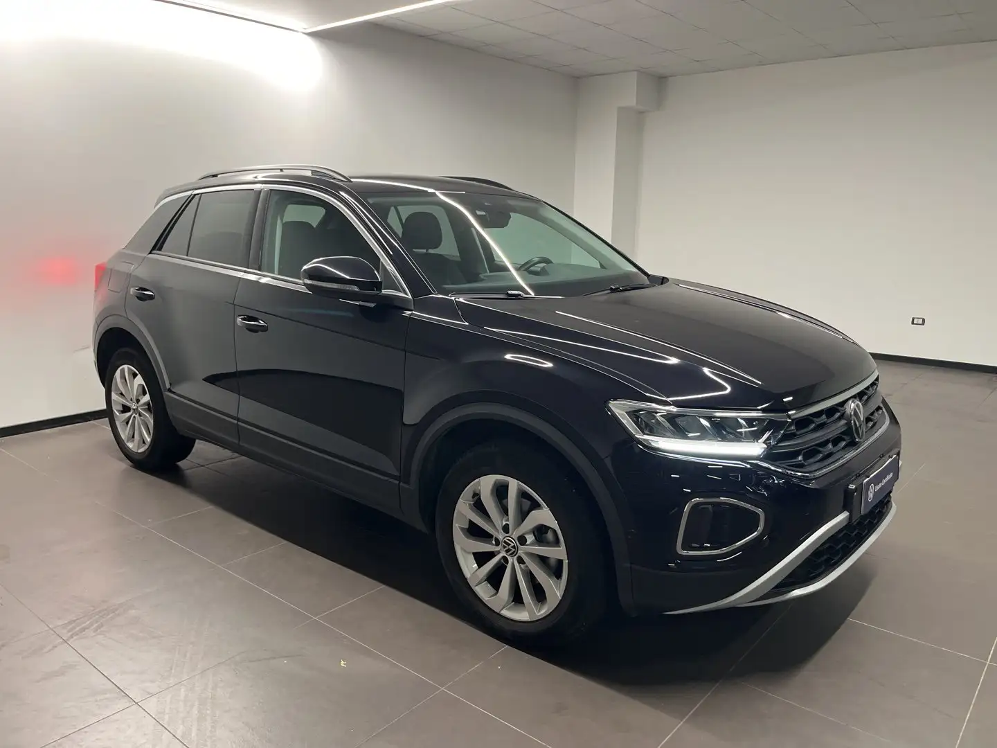 Volkswagen T-Roc Nuovo Edition Plus 1.5 TSI ACT 110 kW (150 CV) DSG Nero - 2