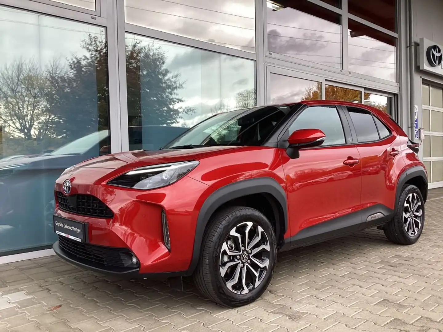 Toyota Yaris Cross Hybrid 1.5 VVT-i Team Deutschland - 2