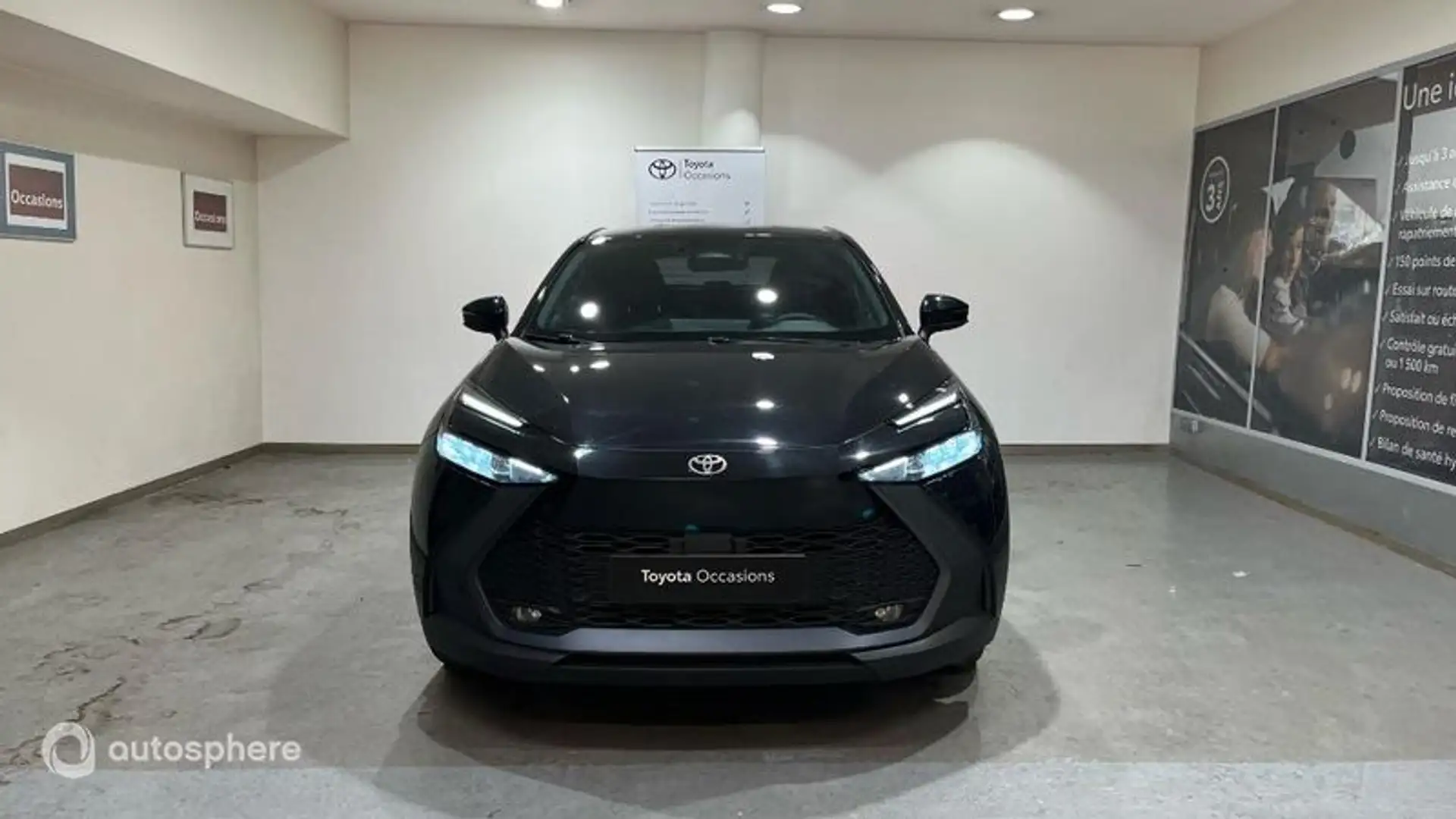 Toyota C-HR 2.0 Hybride 200ch Design NG23 - 2