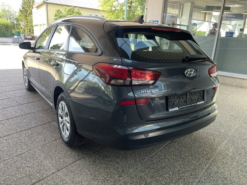 Hyundai i30 CW 1,5 DPI i-Line — photo 6