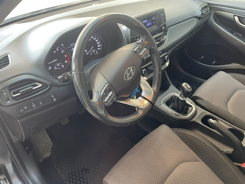 Hyundai i30 CW 1,5 DPI i-Line — photo 10