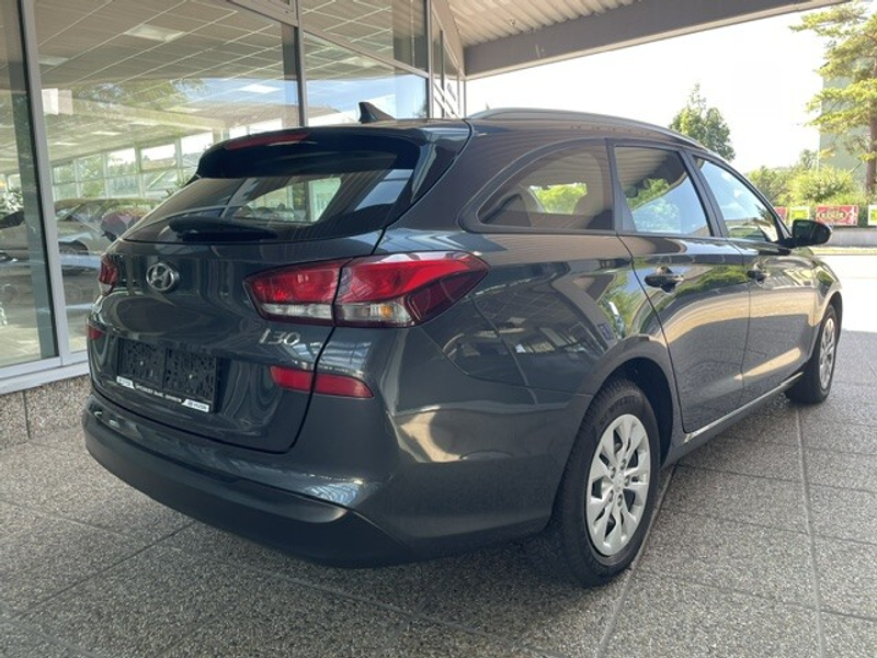Hyundai i30 CW 1,5 DPI i-Line — photo 4