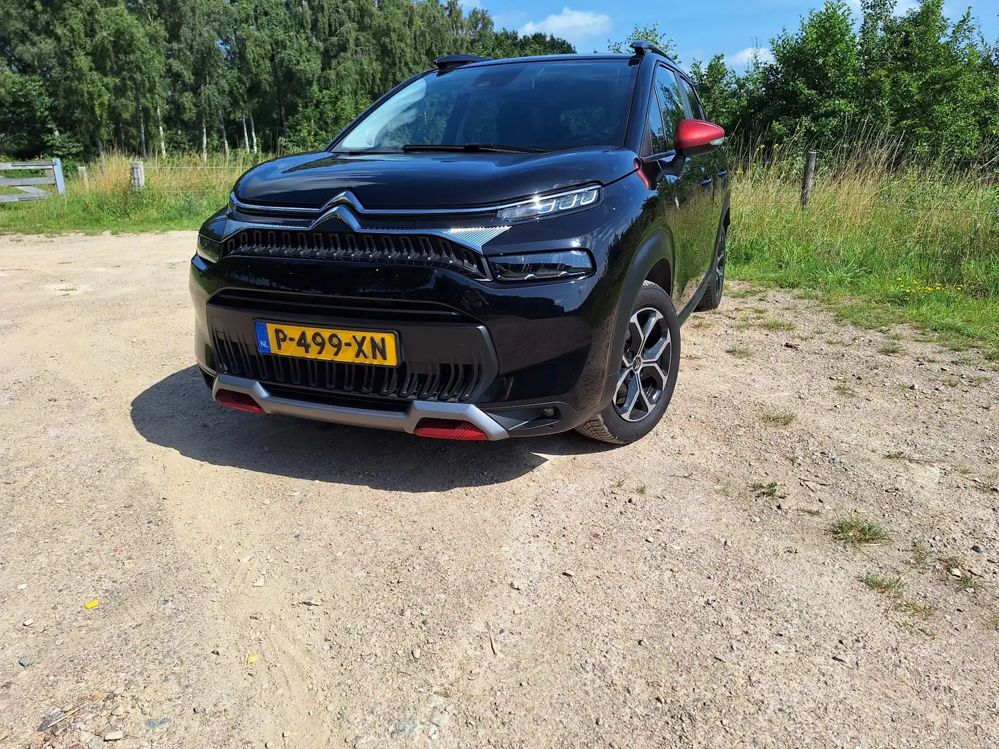 Citroen C3 Aircross 1.2 PT S&S C-Series Fekete - 1