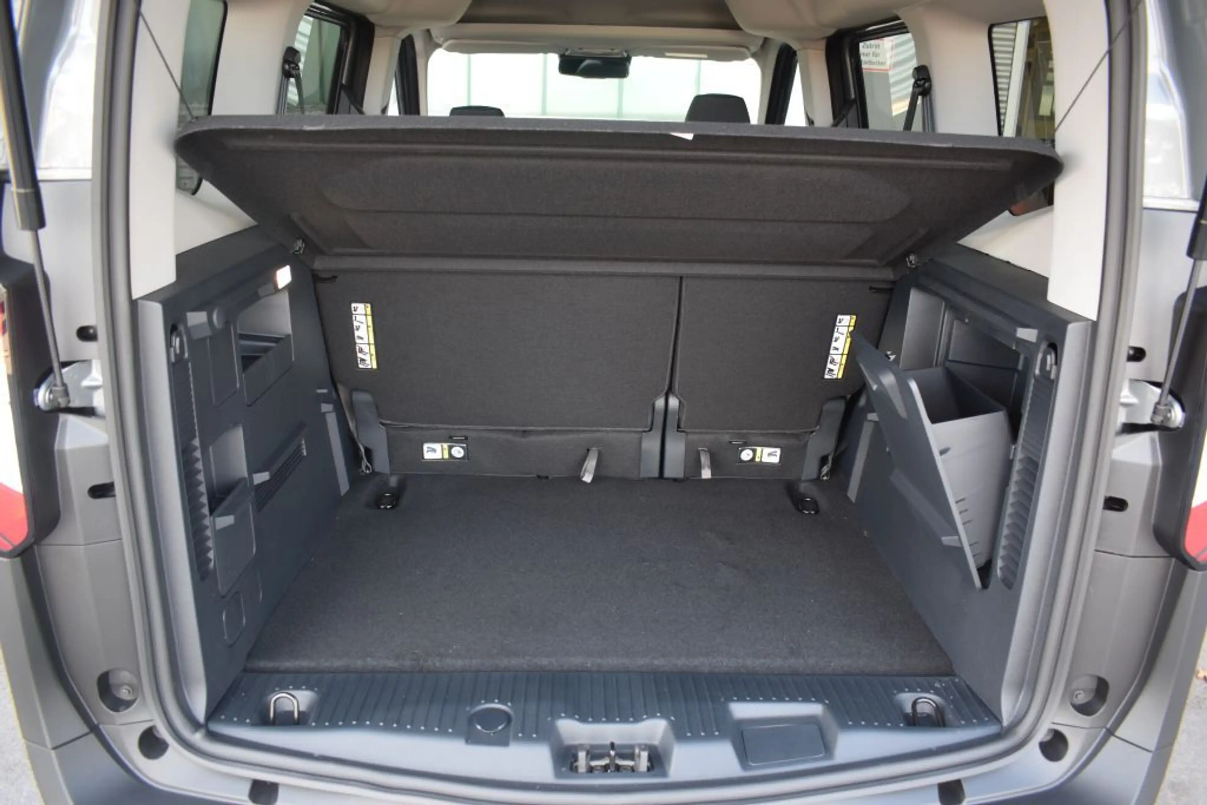 Ford Tourneo Courier ACTIVE 1.0 EcoBoost Aut. LED — photo 11