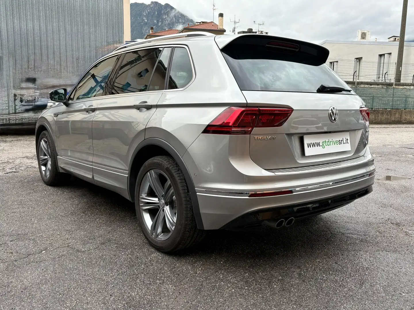 Volkswagen Tiguan TIGUAN II2016 2.0tsi R-Line4motion190cvdsgRLINE Argento - 2