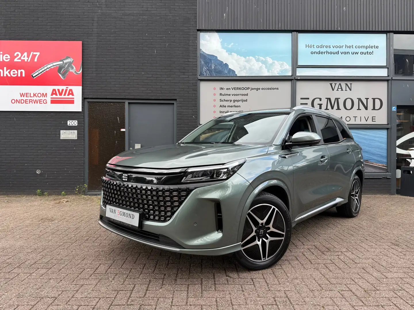 DFSK E5 1.5 PHEV Plug-in 288PK 360 Camera, Pano, Leder Vert - 1