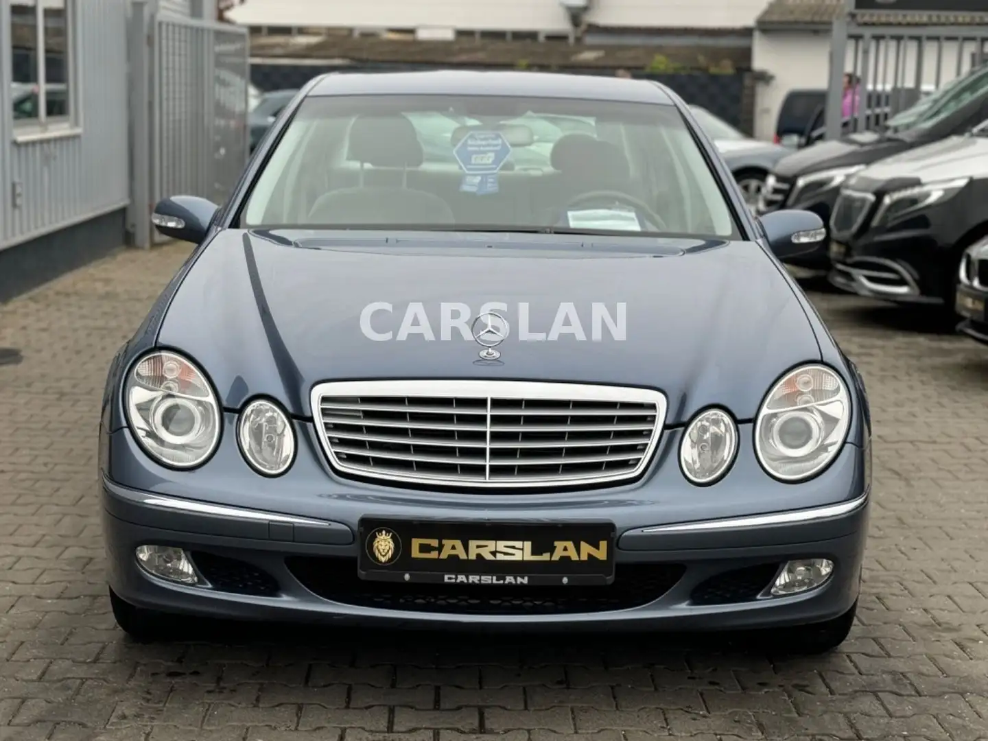 Mercedes-Benz E 200 CDI ELEGANCE 1.HAND+AHK+KLIMAAUTO.+TÜV NEU Bleu - 2