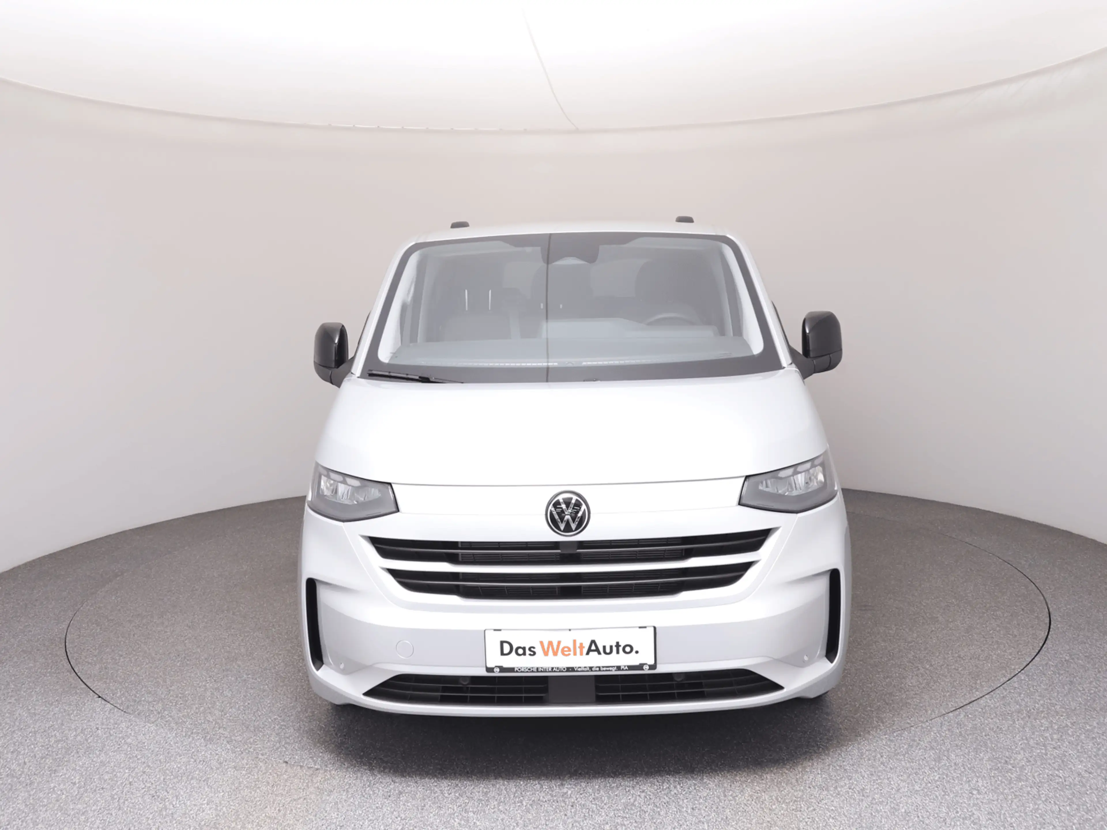 Volkswagen T7 Caravelle VW T7 Caravelle Life LR TDI 4MOTION — photo 3