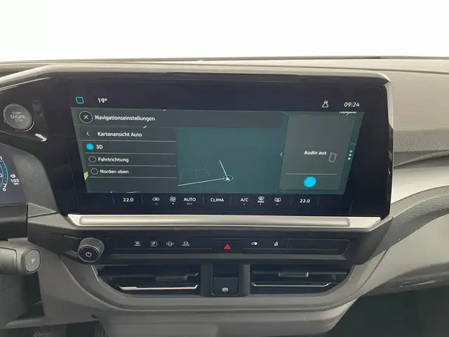 Volkswagen T7 Caravelle VW T7 Caravelle Life LR TDI 4MOTION Ansicht 22