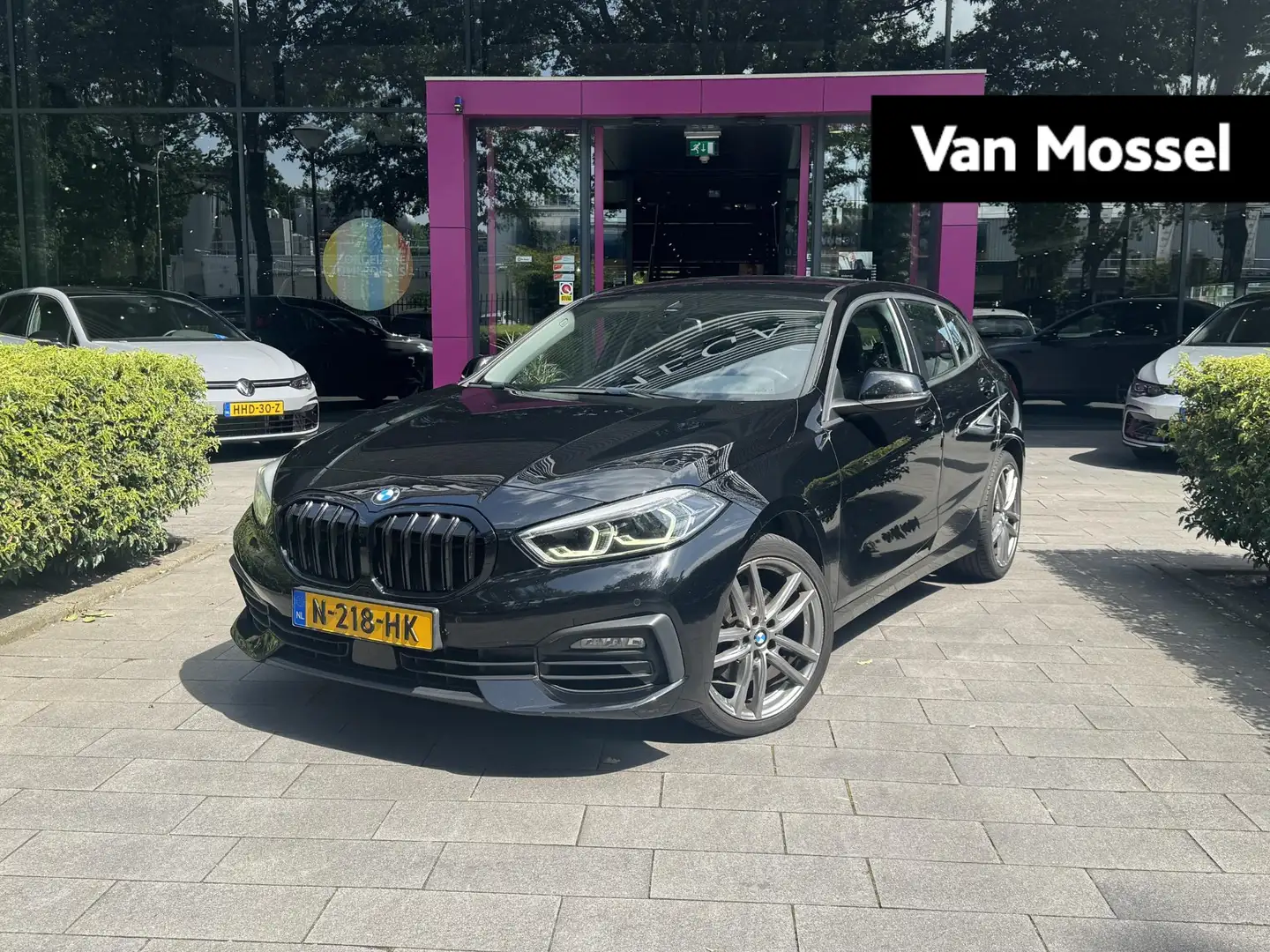 BMW 118 1-serie 118i High Executive Edition | NAVIGATIE | Nero - 1