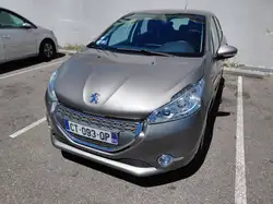 Peugeot 208 1.2 VTi 82ch BVM5 Allure