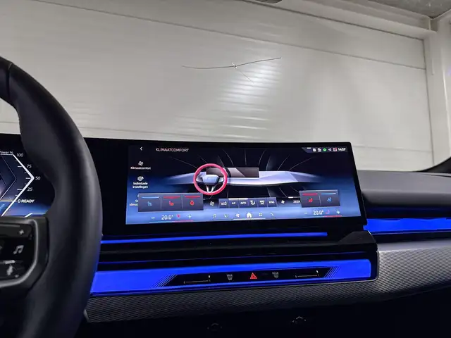 BMW I5 view 15
