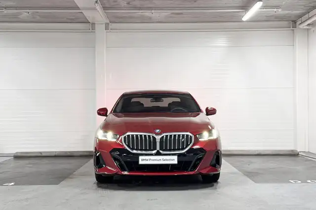 BMW I5 view 5