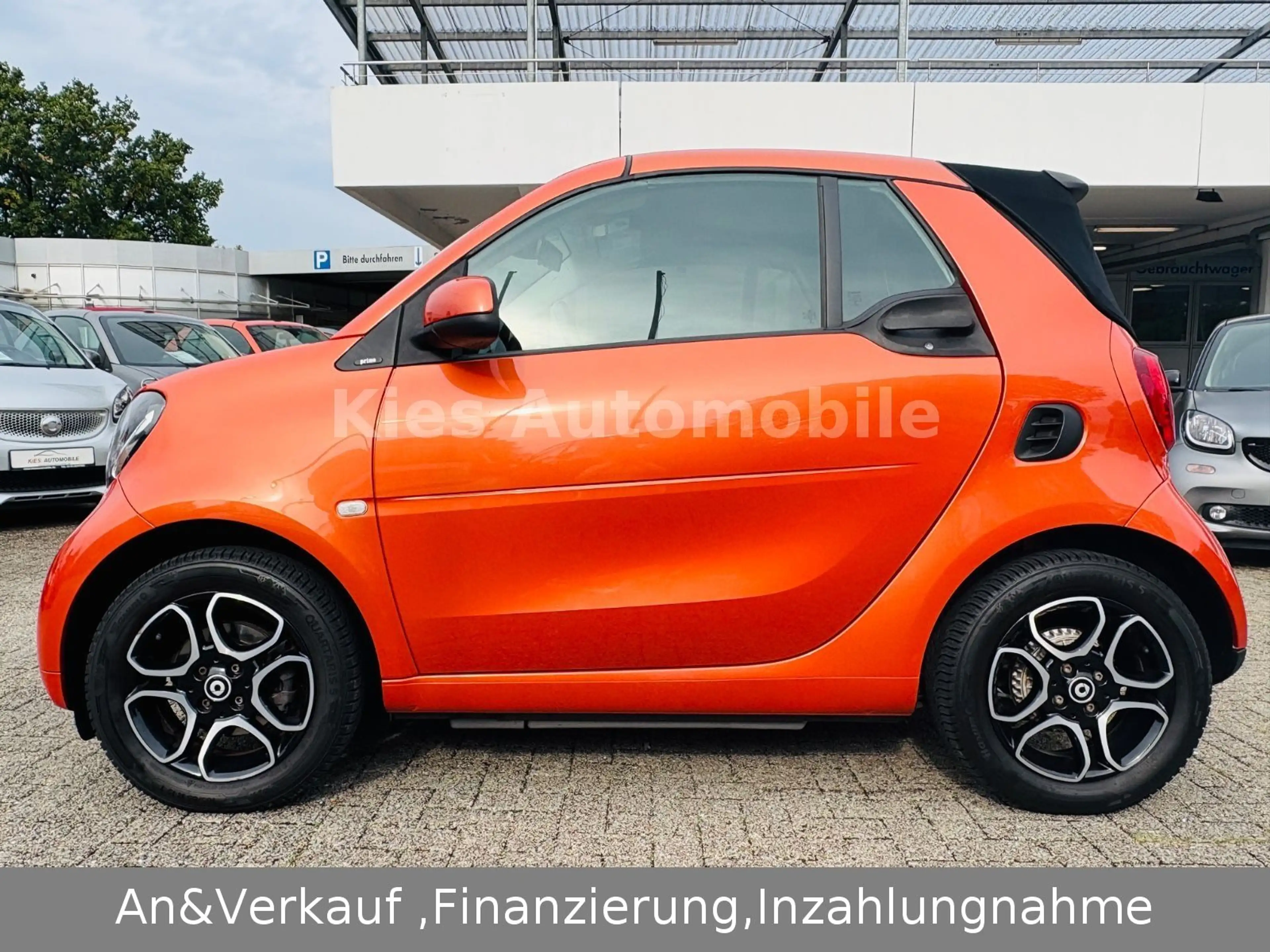 smart forTwo Cabrio Prime 90Ps AUTOM/LEDER/KAMERA/NAVI — photo 4