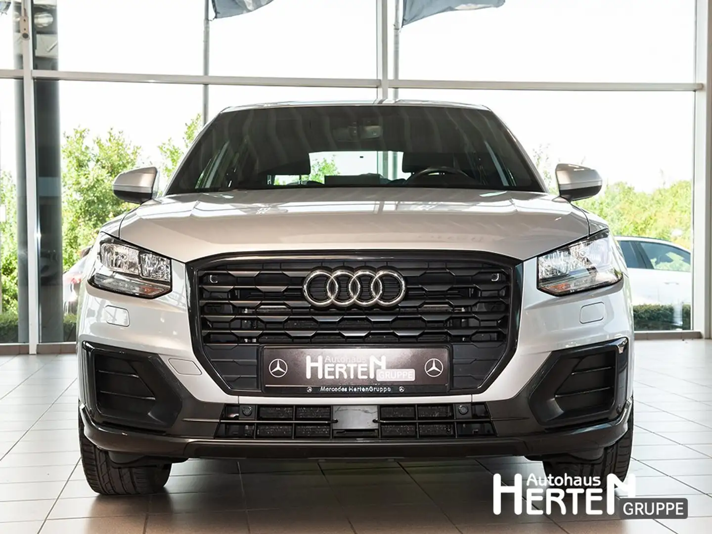 Audi Q2 2.0 35 TDI DESIGN+MMI NAVI PLUS+RÜCKFAHRKAM. Argento - 2