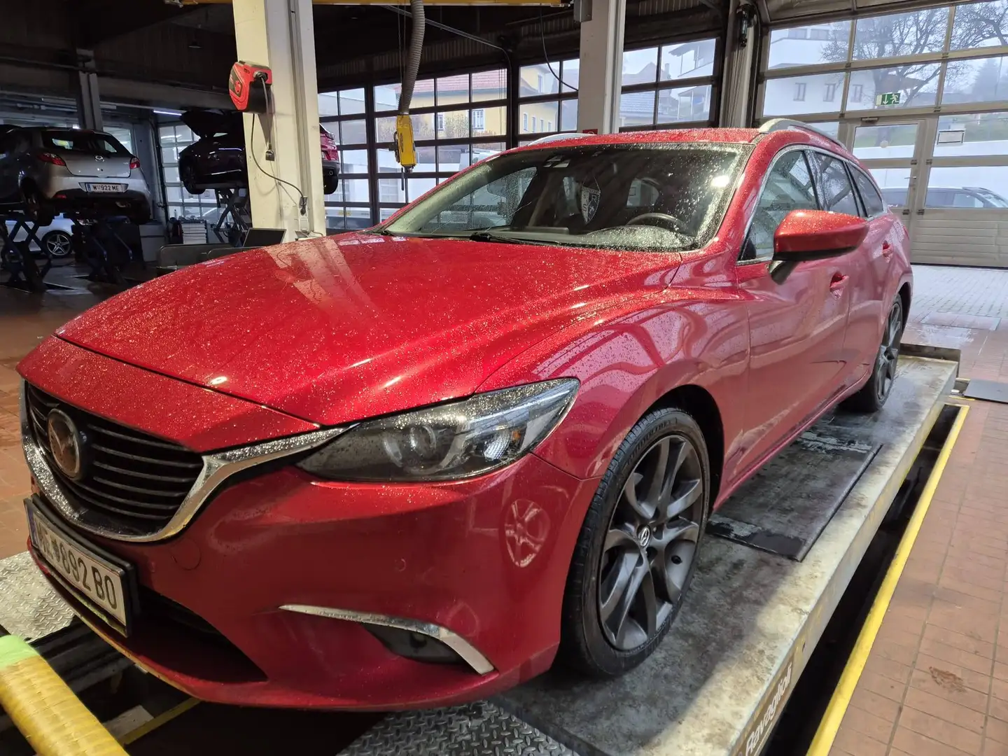 Mazda 6 Mazda 6 Sport Combi CD175 Revolution Top Revolution Top Rot - 1