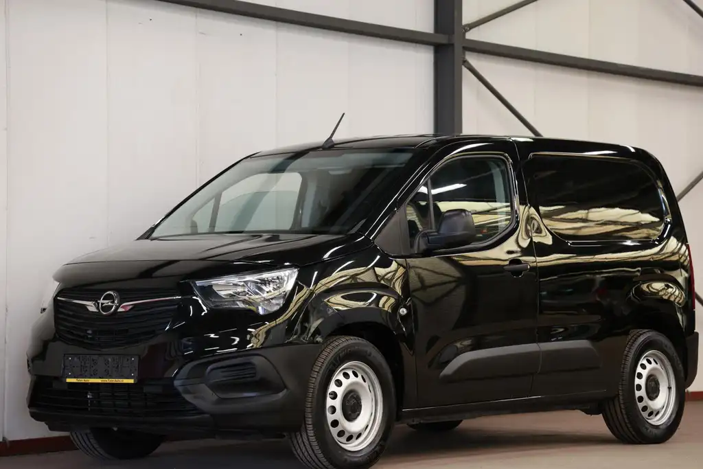 Opel Combo-e 2023 из Европы — купить под ключ