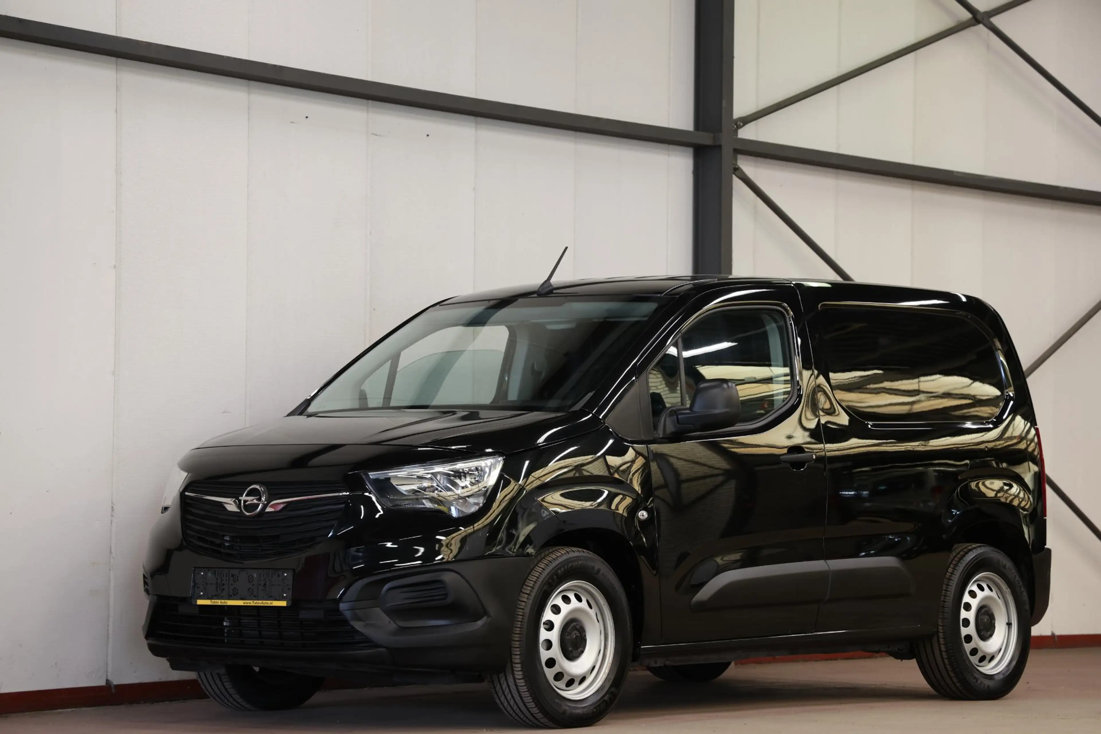 Opel Combo-e L1H1 50 kWh AIRCO PDC — photo 19