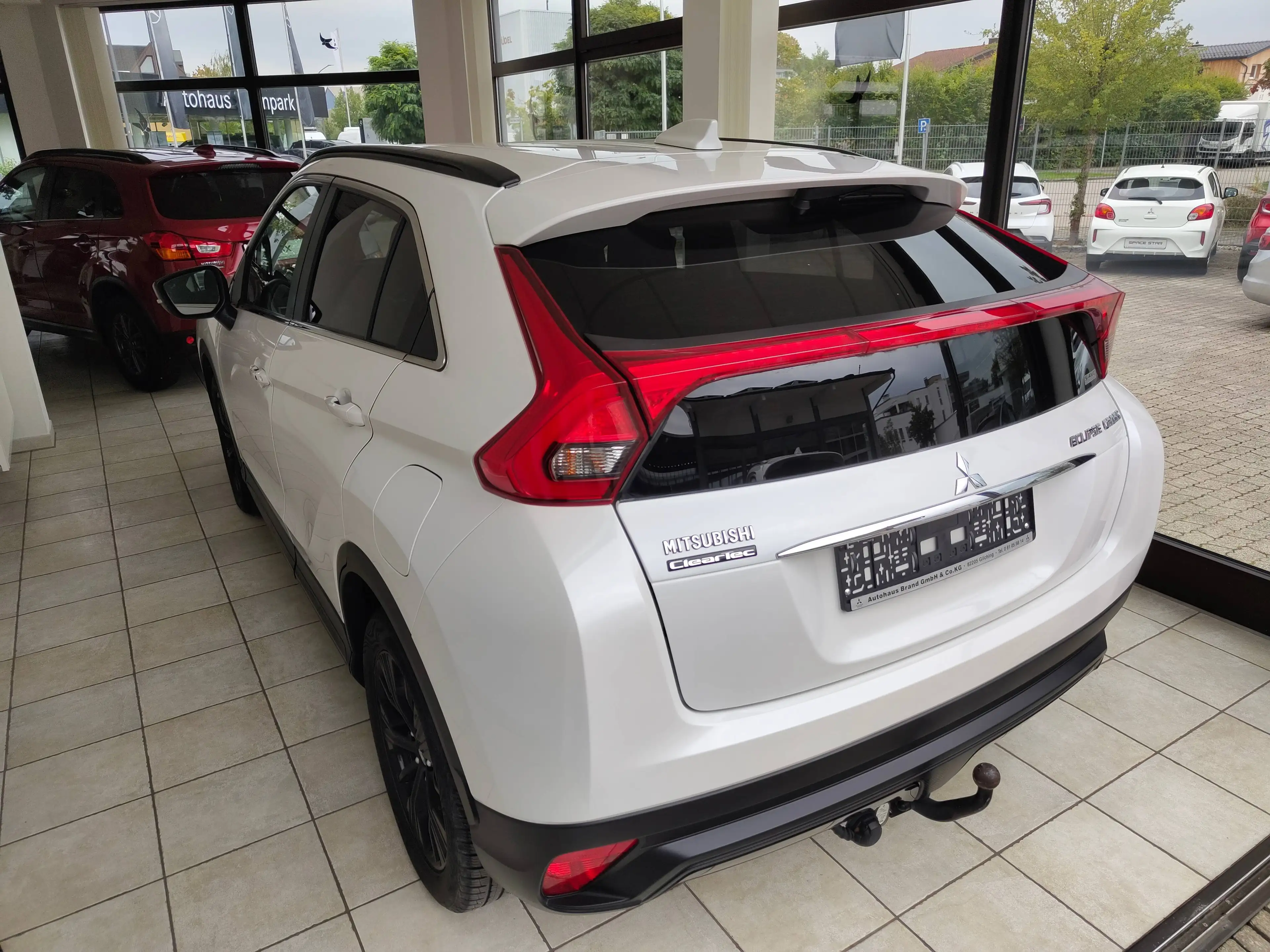 Mitsubishi Eclipse Cross Active  4WD mit Anhängerkupplung — photo 5