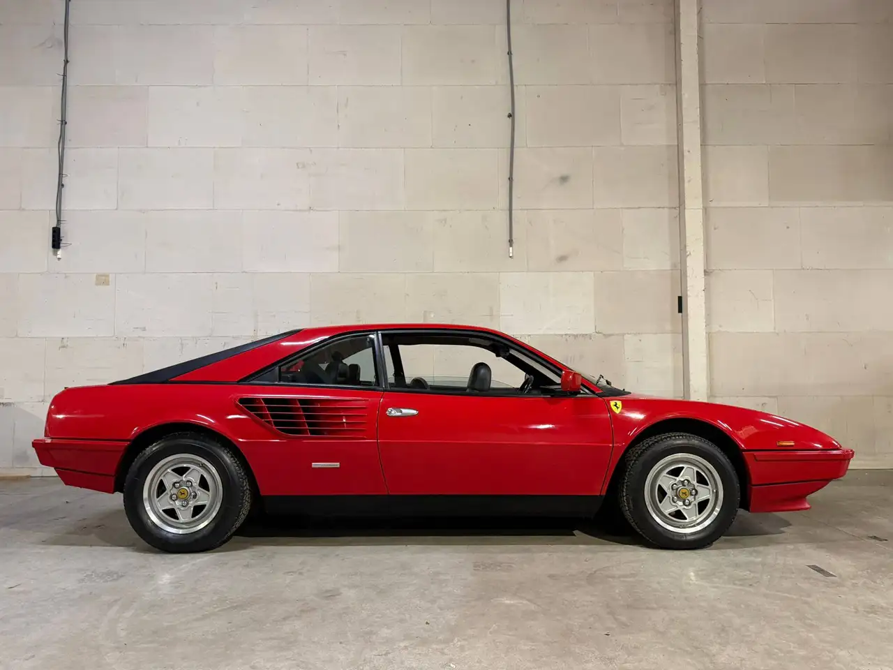 Ferrari Mondial 2.9 V8, foto 2
