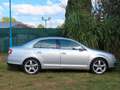 Volkswagen Jetta V 1,6 Comf.  Automatik-Klima-Schiebedach Silber - thumbnail 4
