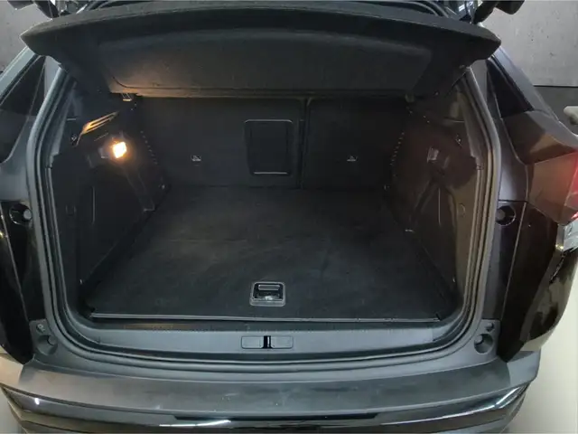Peugeot 3008 view 7
