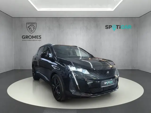 Peugeot 3008 main image