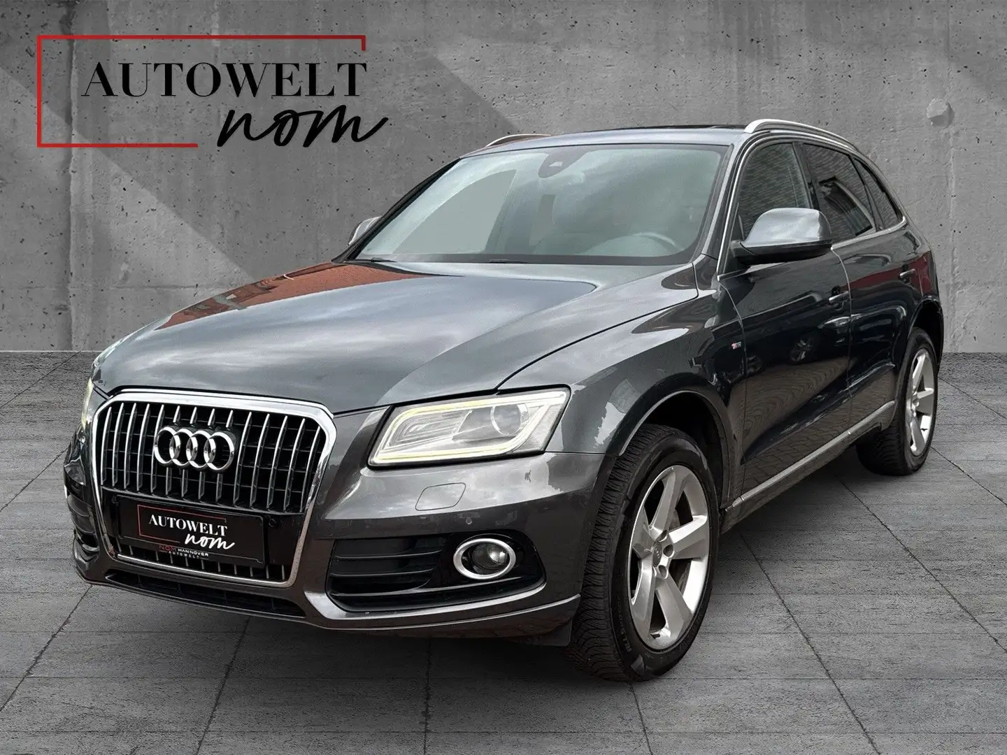 Audi Q5 3.0TDI quattro 3x S-Line AHK/PANO/R-CAM/STHZ/ Grau - 1